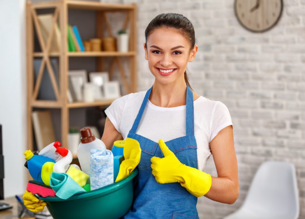 Hiring a Cleaning Service